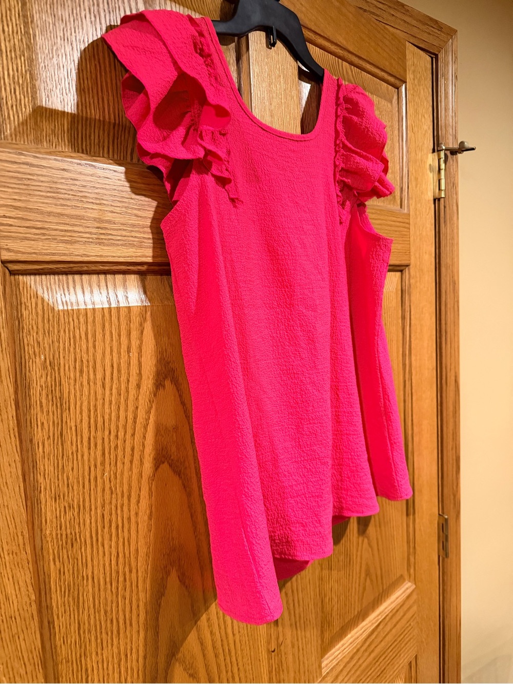 Women's Ruffle Sleeve Bow-Back Top in Raspberry Pink - Picture 3 of 6